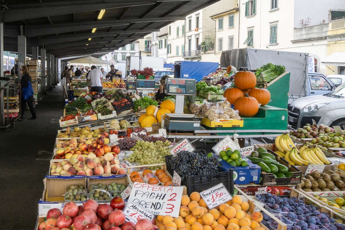 Sant'Ambrogio Market Florence locals daily food market hidden gem authentic shopping